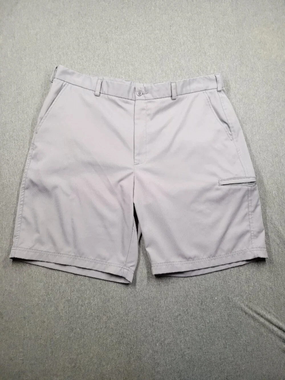 Pebble Beach men's shorts size 40 gray  good condition